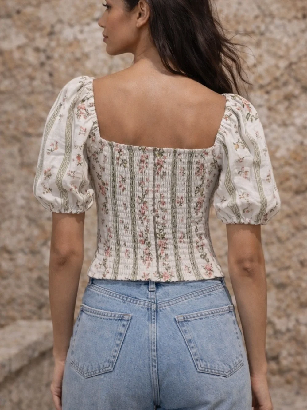 Reformation Arancini Linen Puffed Sleeve Top in Heath Floral Size 2 - Picture 4 of 11